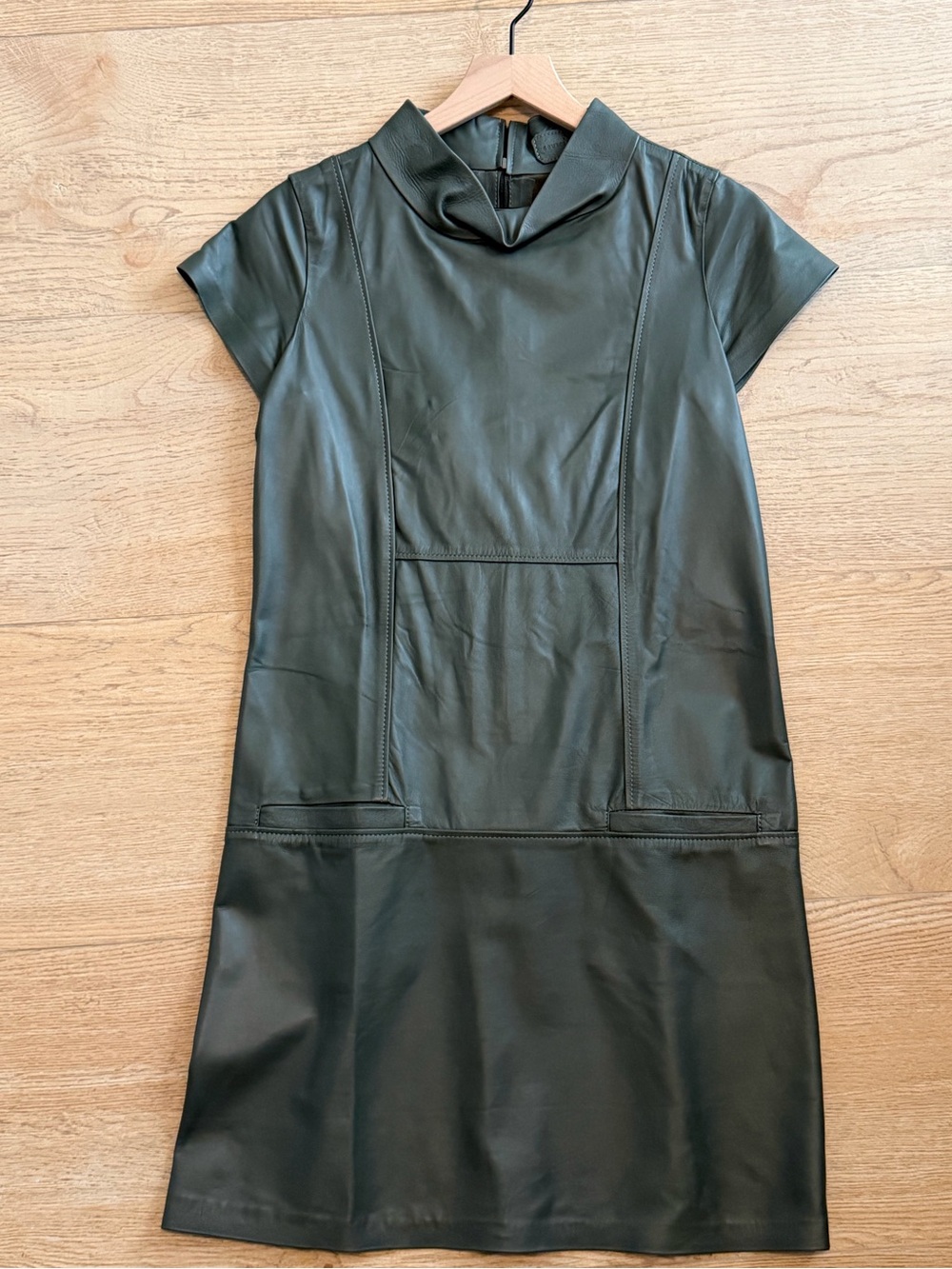 Women’s Faux Leather Short Sleeve Shift Dress - Black